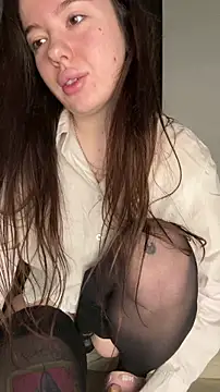 Kimi Ass online show from 27, 4, 2026