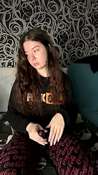 Kimi Ass online show from 28, 7, 2026