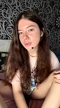Kimi Ass online show from 29, 7, 2026