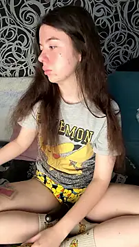 Kimi Ass online show from 8, 8, 2026