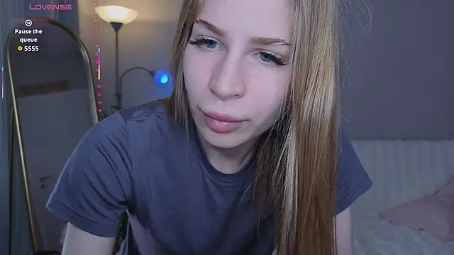 Elis Fox online show from 25, 4, 2026