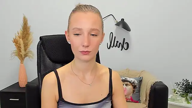 LolaWilsons online show from 31, 1, 2025