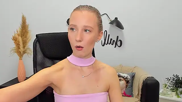 LolaWilsons online show from 31, 1, 2025