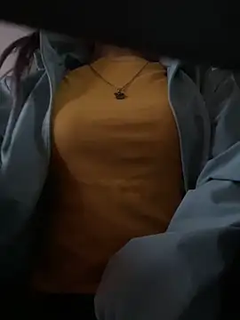 Tuongvy05 online show from 20, 1, 2025