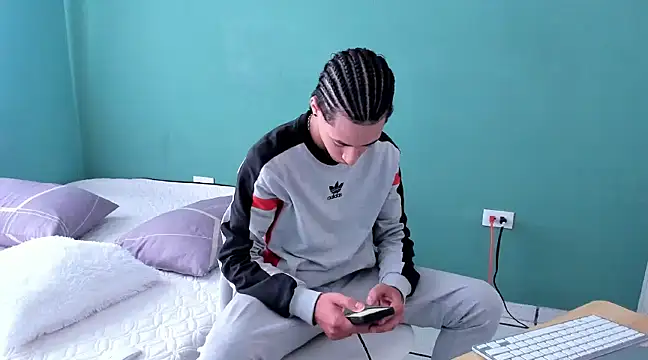 Chandler ken online show from 4, 12, 2024