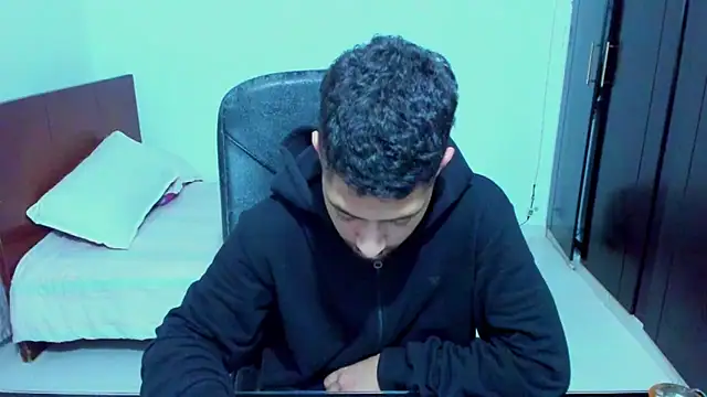 Snapshot of Chandler_ken chatting on 3, 2, 2026 Chandler ken online show from 3, 2, 2026