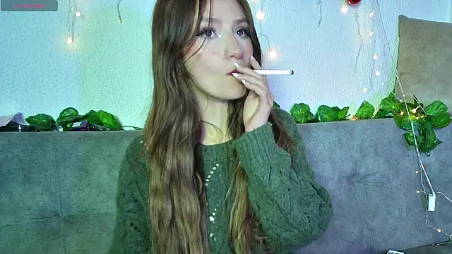 Snapshot of ari_kat chatting on 23, 12, 2024 ari kat online show from 23, 12, 2024