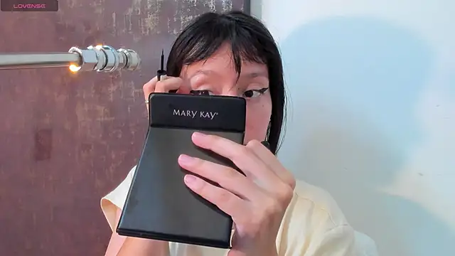 lizzy davis 1 online show from 27, 9, 2025