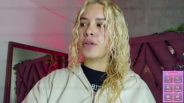 Haelycute online show from 7, 2, 2026