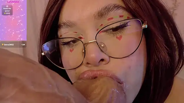 Haelycute online show from 13, 6, 2026