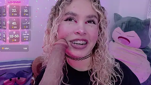 Haelycute online show from 20, 6, 2026