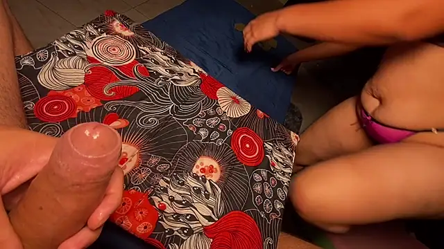 Elithee  ass    online show from 3, 10, 2025