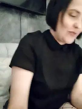 IsisBlake online show from 13, 3, 2025