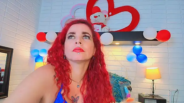 Snapshot of HannaBrave chatting on 14, 2, 2025 HannaBrave online show from 14, 2, 2025