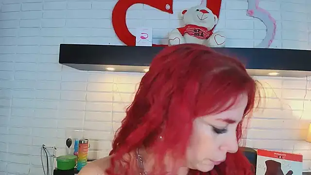 Snapshot of HannaBrave chatting on 28, 2, 2025 HannaBrave online show from 28, 2, 2025