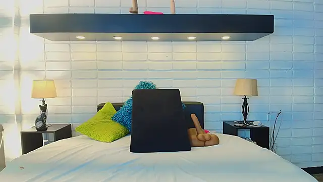 Snapshot of HannaBrave chatting on 23, 3, 2025 HannaBrave online show from 23, 3, 2025