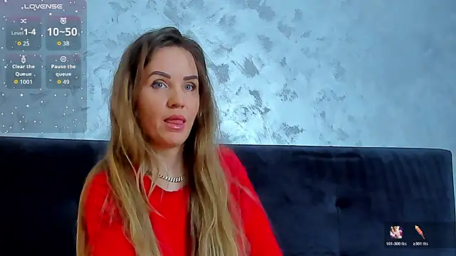 Snapshot of 3lla_Rose chatting on 8, 3, 2026 3lla Rose online show from 8, 3, 2026