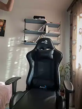 Crazy-Rosa online show from 4, 12, 2024