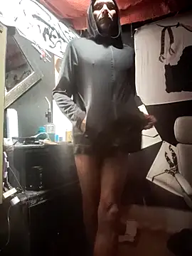 Snapshot of Gillygilly76 chatting on 4, 3, 2026 Gillygilly76 online show from 4, 3, 2026