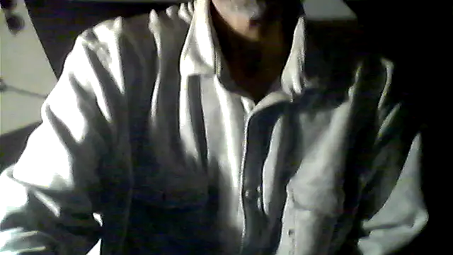 Snapshot of Gillygilly76 chatting on 21, 3, 2026 Gillygilly76 online show from 21, 3, 2026