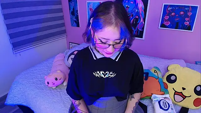 Miwa violet online show from 1, 4, 2026