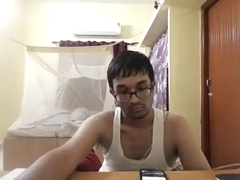 THE NAKED BOY online show from 18, 9, 2025