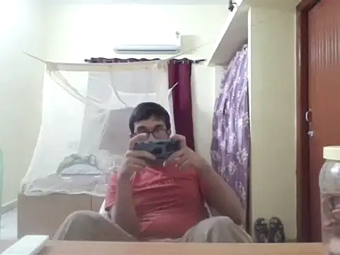 THE NAKED BOY online show from 29, 9, 2025