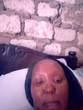 Queen001046 online show from 23, 11, 2025