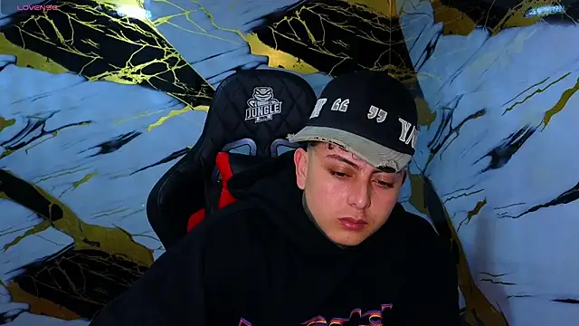 Kevin22 222 online show from 24, 4, 2026