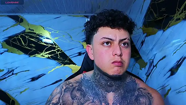 Kevin22 222 online show from 26, 4, 2026