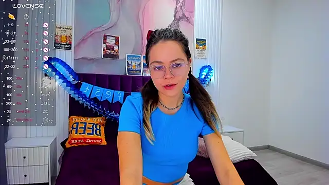 Kelly Cuutie online show from 26, 9, 2025