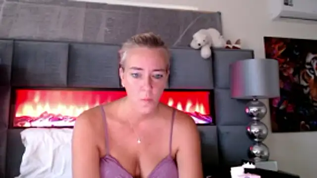 Snapshot of Wendysexyx chatting on 18, 5, 2026 Wendysexyx online show from 18, 5, 2026