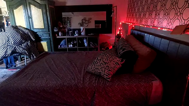 RawRyder8 online show from 6, 10, 2025