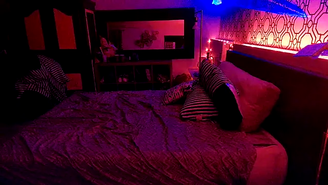 RawRyder8 online show from 7, 10, 2025