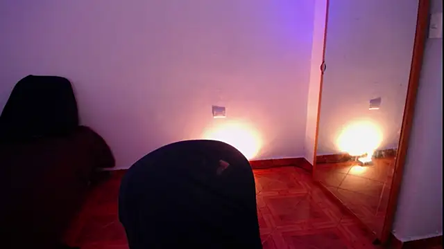 Snapshot of moritalatina chatting on 7, 11, 2025 moritalatina online show from 7, 11, 2025