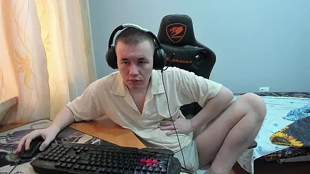 iliaskrislove online show from 3, 10, 2025