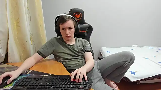 iliaskrislove online show from 9, 1, 2026