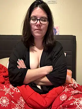 FreakNastyLacie online show from 19, 11, 2025