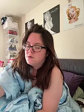 FreakNastyLacie online show from 27, 4, 2026