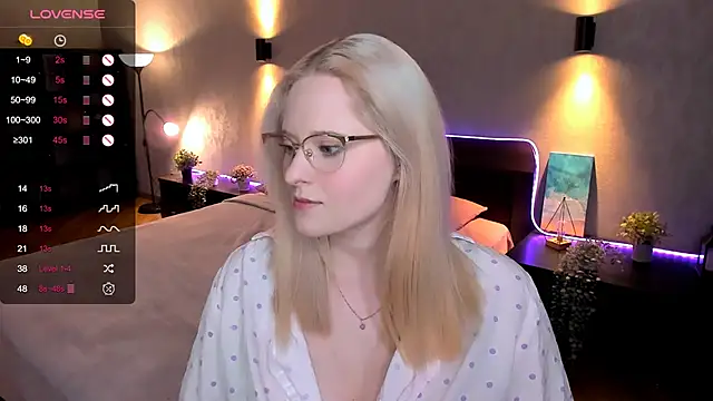 Aemilia  online show from 18, 2, 2025