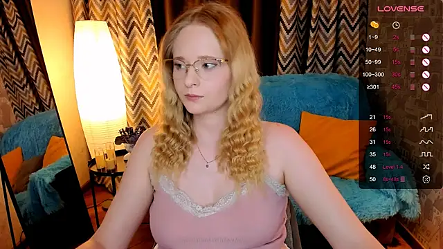 Aemilia  online show from 7, 11, 2025