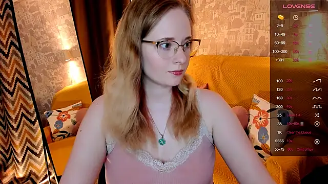 Aemilia  online show from 9, 6, 2026