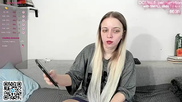 Snapshot of Alice_Halle chatting on 18, 1, 2026 Alice Halle online show from 18, 1, 2026