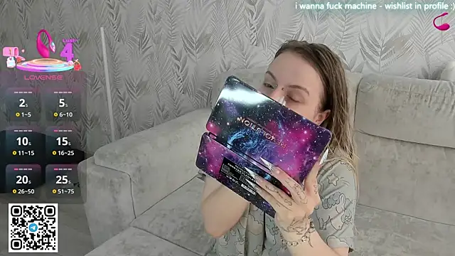 Alice Halle online show from 8, 4, 2026