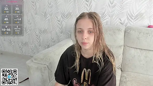 Alice Halle online show from 6, 8, 2026