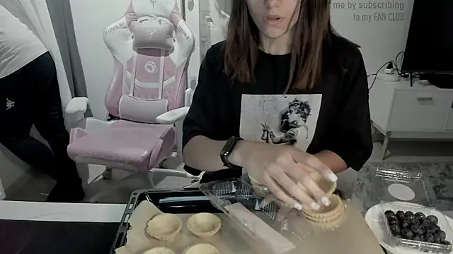 MashkaRay online show from 9, 9, 2025