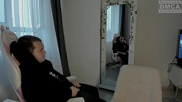 MashkaRay online show from 3, 10, 2025