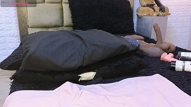 ximenawilliamss online show from 11, 12, 2024