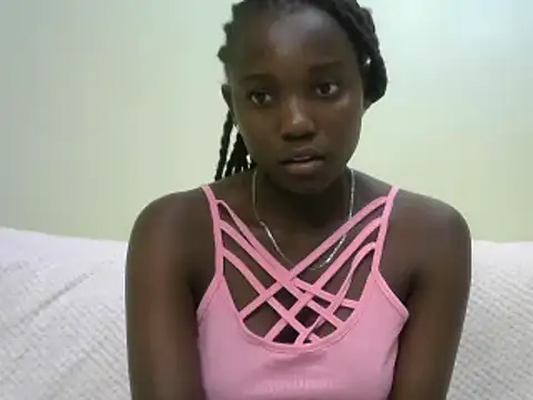 Latiffagodess online show from 28, 1, 2025