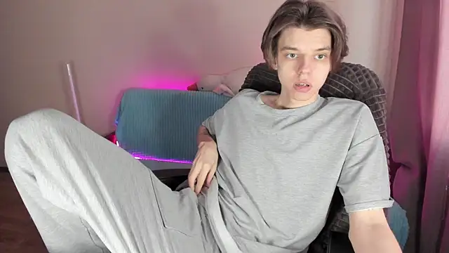 Snapshot of Liam_sexy1 chatting on 26, 2, 2025 Liam sexy1 online show from 26, 2, 2025